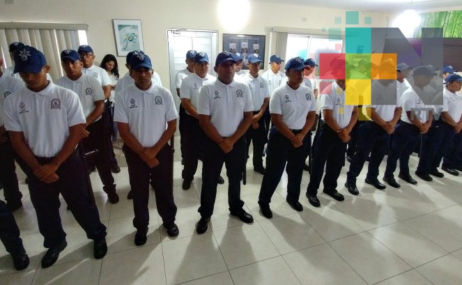 Egresan 70 elementos de la Academia Estatal de Policía para Coatzacoalcos