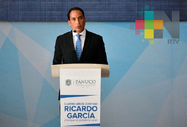 Alcalde de Pánuco rinde su cuarto y último informe