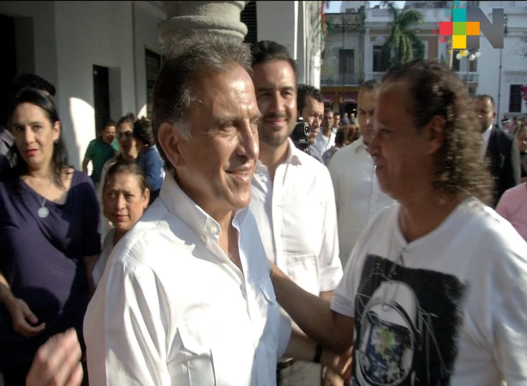 Gobernador Yunes desea a los veracruzanos un año nuevo lleno de salud, prosperidad y trabajo