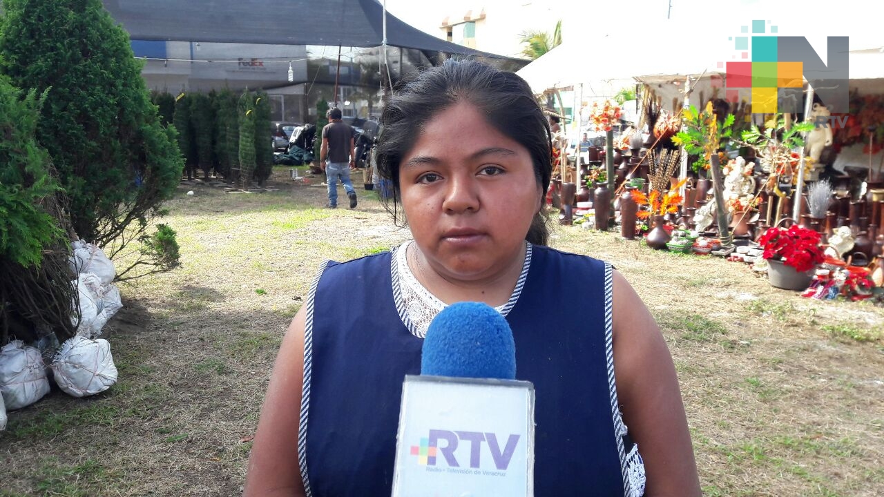 Mercado de artesanías navideñas de Boca del Río recibirá medicamentos para Ixhuatlancillo