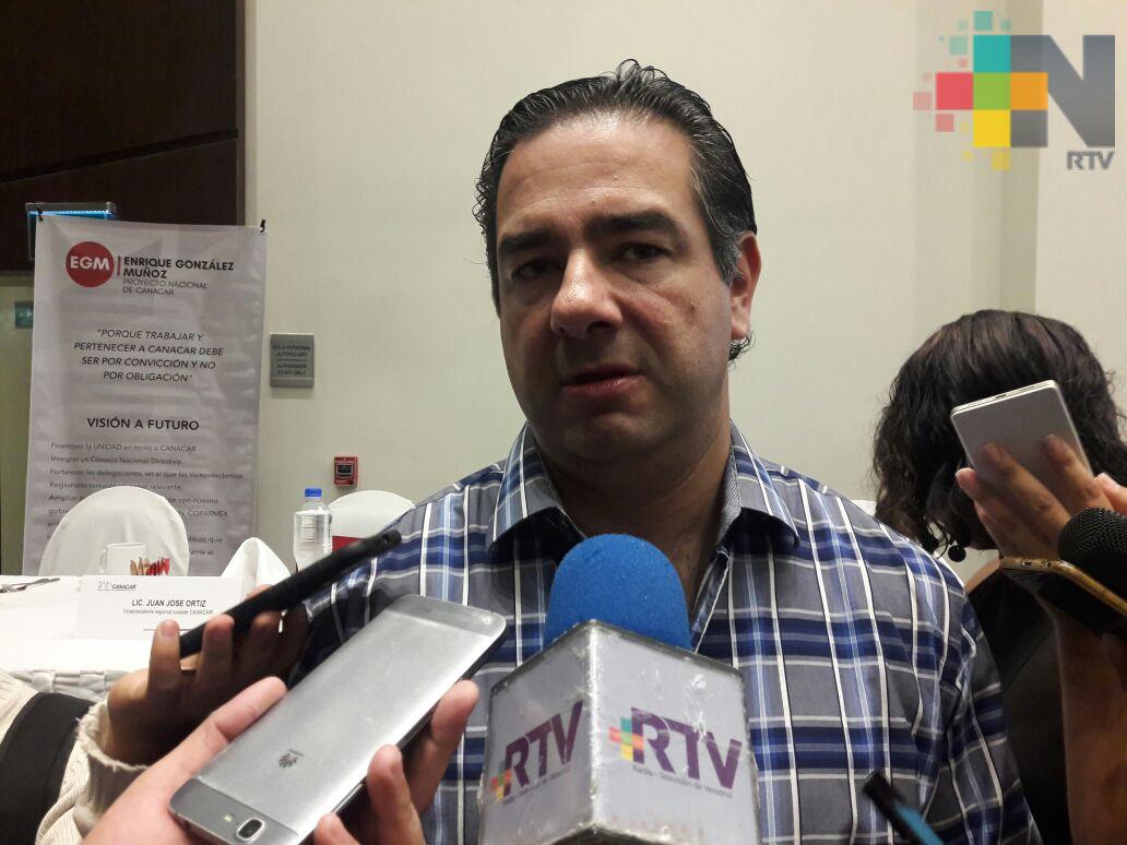 Ola de violencia provoca déficit de conductores de carga en México