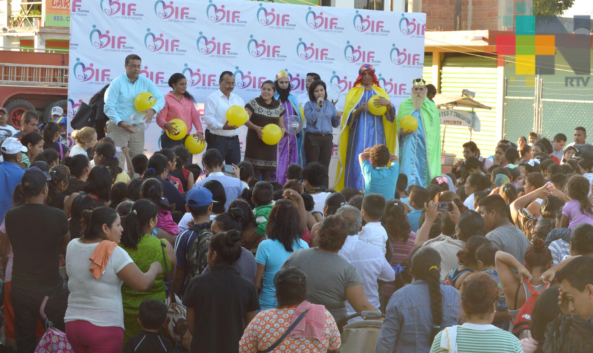 DIF Tuxpan realizó eventos de Día de Reyes durante todo enero