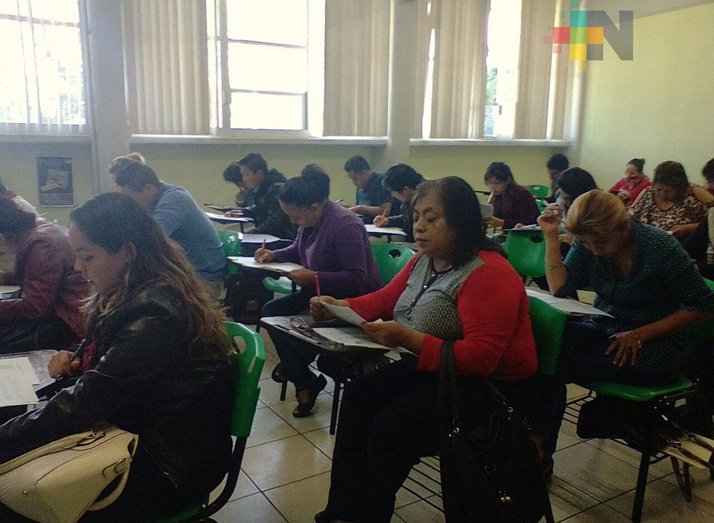 Realiza INE examen de selección para aspirantes a supervisores y capacitadores electorales en Córdoba