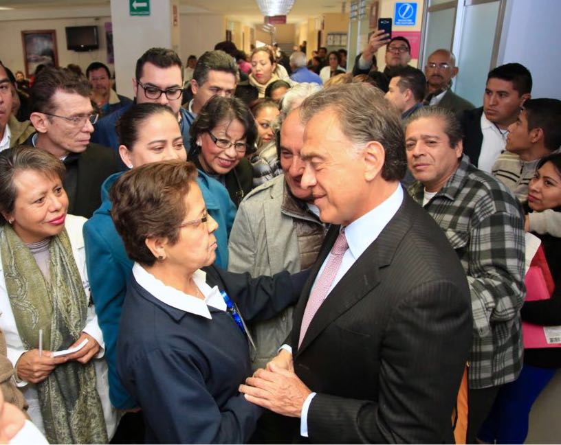 Supervisa el Gobernador Yunes remodelación del Hospital Regional “Dr. Luis F. Nachón” de Xalapa