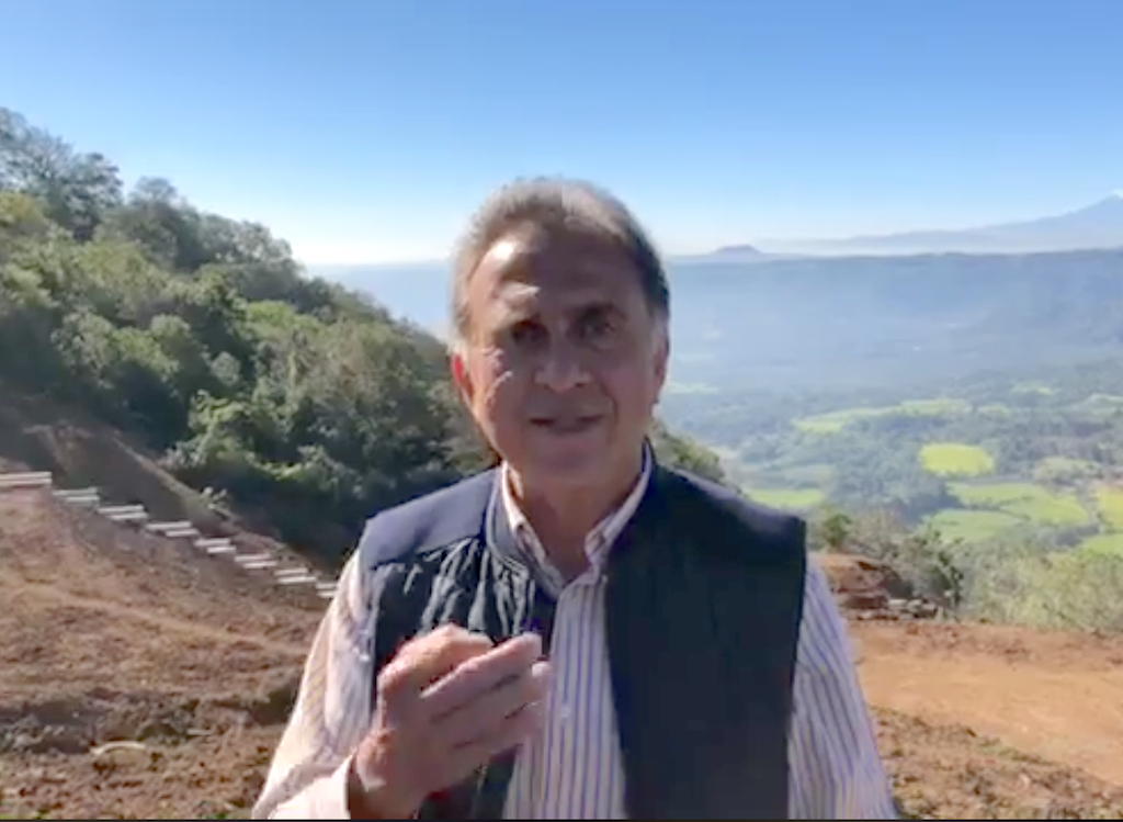 Supervisa el gobernador Yunes avance de carretera Xalapa-Misantla