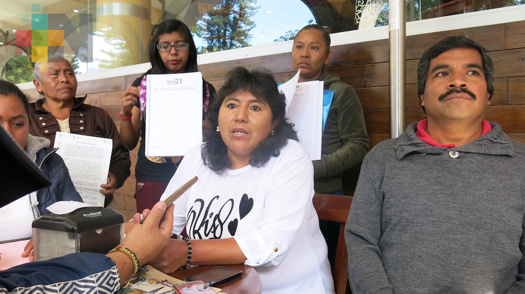 Niegan habitantes de colonia cardenista de Naolinco que despojen a familias de sus lotes