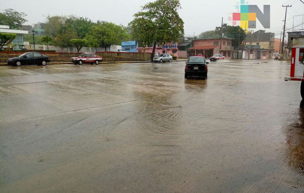 Lluvia y frío afecta al sur de Veracruz