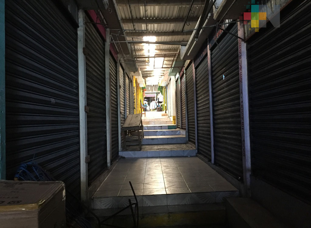 Comenzará regularización de locales abandonados del mercado Plaza del Sol de Coatzacoalcos