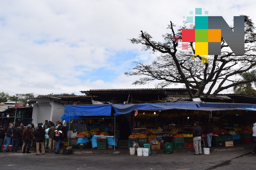 Anuncia Ricardo Ahued pronta remodelación del mercado «La Rotonda»