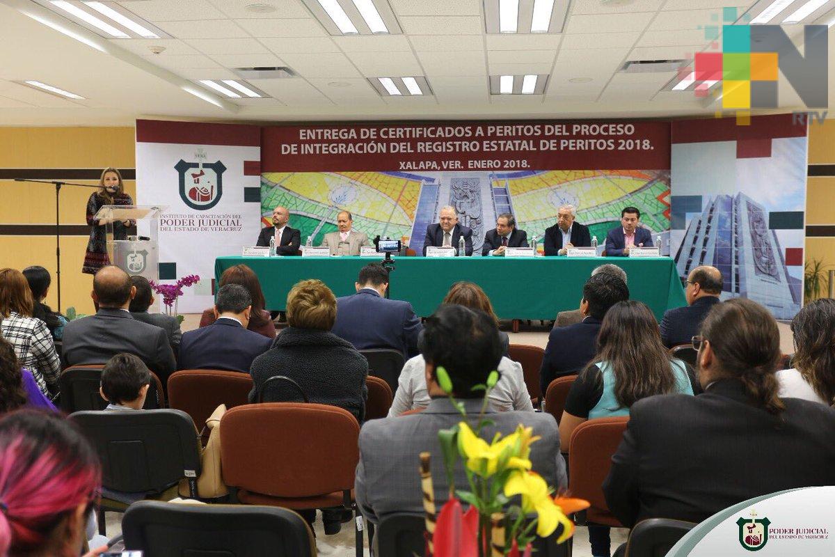 Concluyen 85 personas el curso «Proceso de integración del registro estatal de peritos 2018»