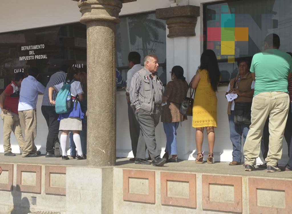 Tuxpeños podrá pagar el pago de predial con tarjetas bancarias