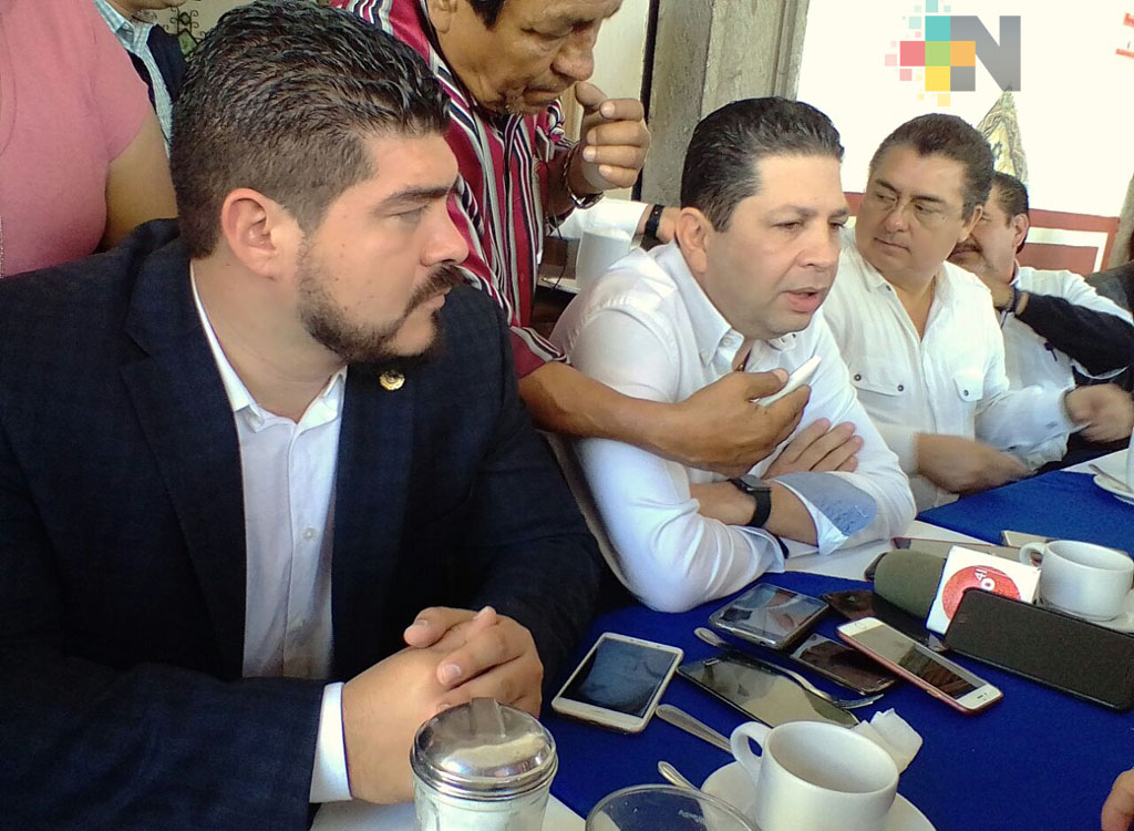 Realizan en Córdoba simposio en apoyo al campo cafetalero