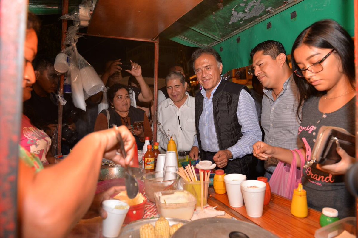 Reitera el gobernador Yunes invitación a debate a López Obrador; “otro loco salió a defenderlo”, mencionó sobre carta de Duarte