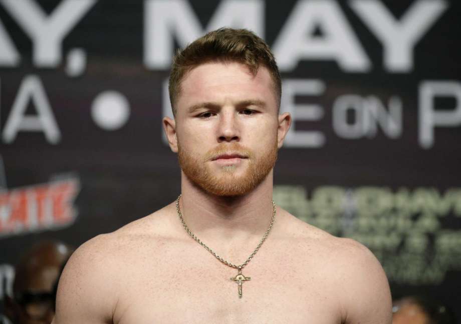 “Canelo” Álvarez firma contrato de 365 mdd para transmisión de peleas