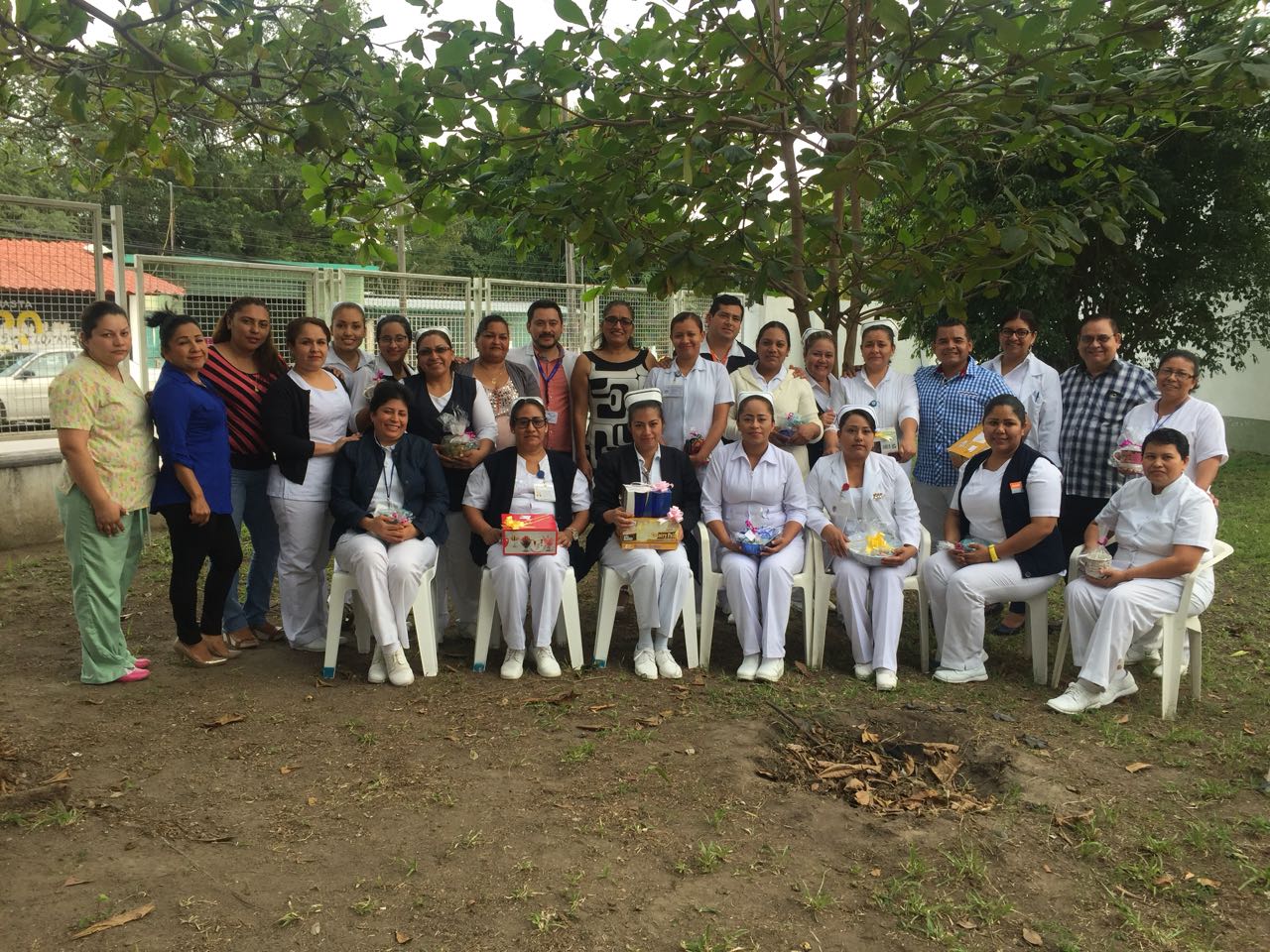 Celebran Día de la Enfermera en Tierra Blanca