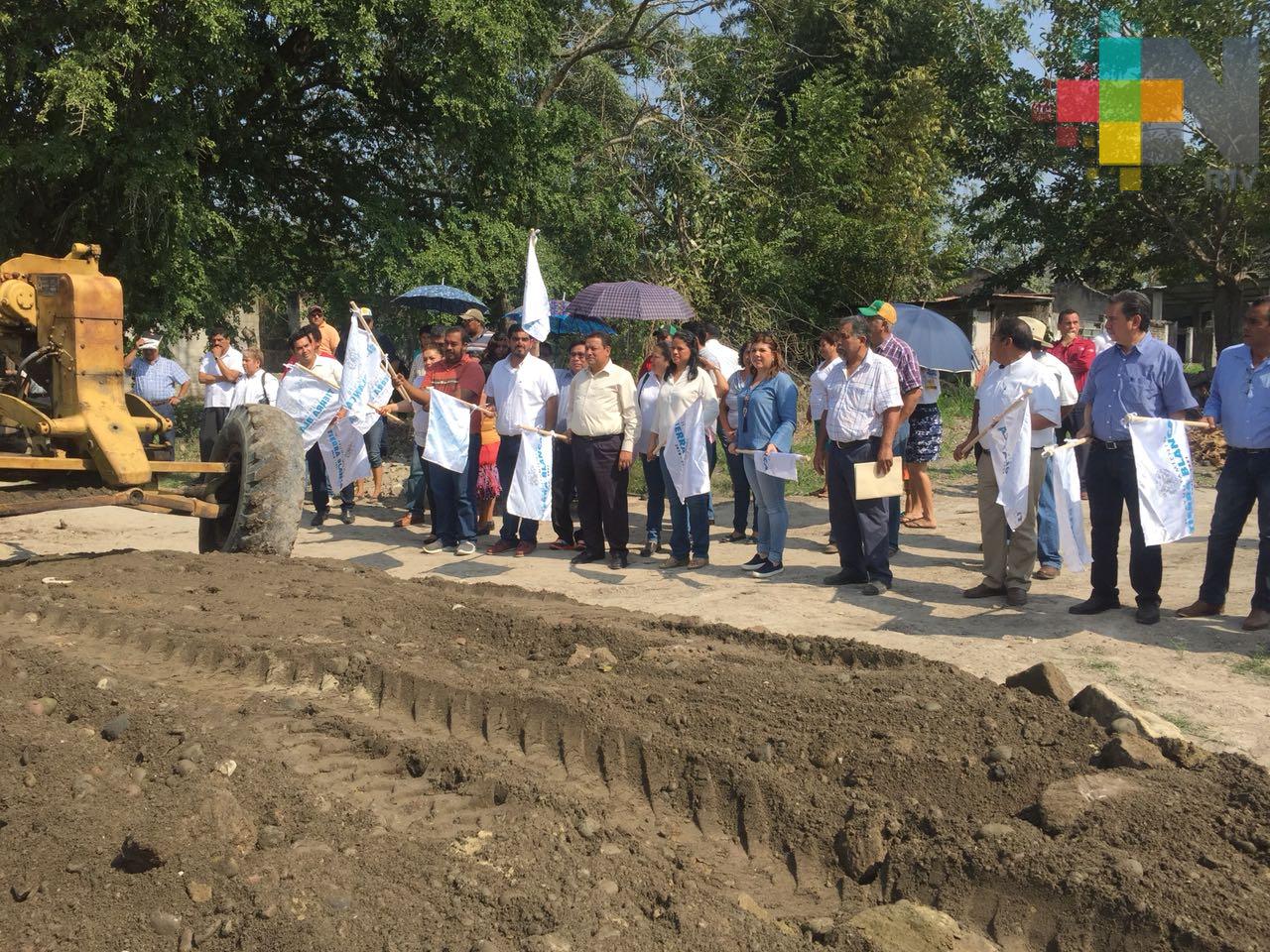 Inicia programa de rehabilitación de calles en Tierra Blanca