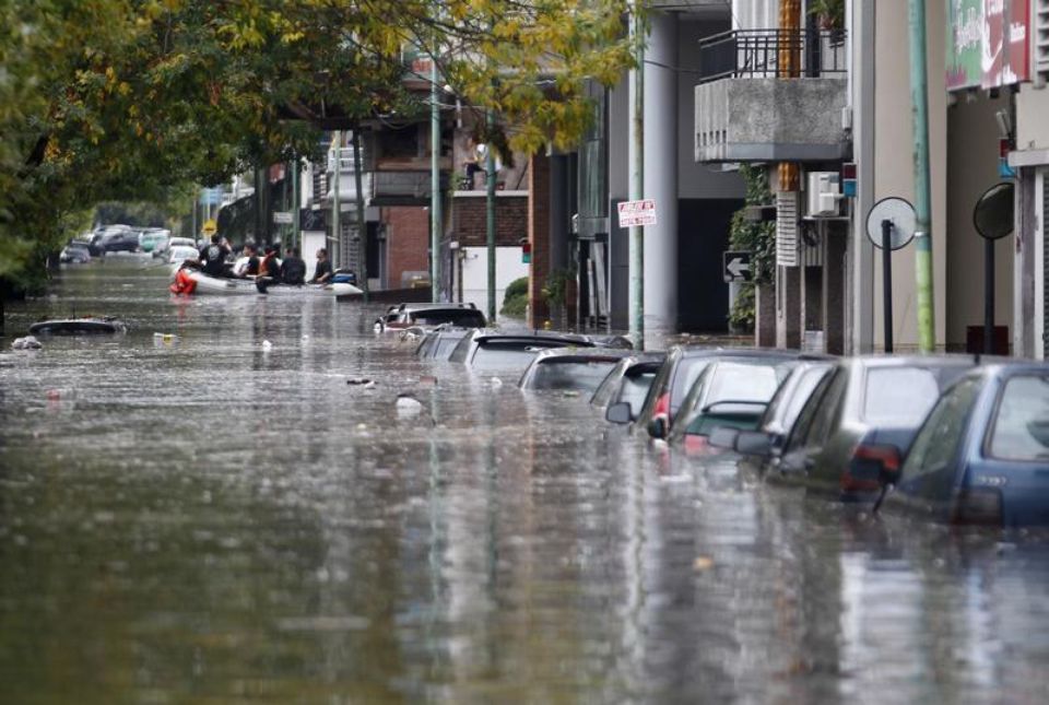 Inundaciones dejan 20 mil damnificados en Argentina