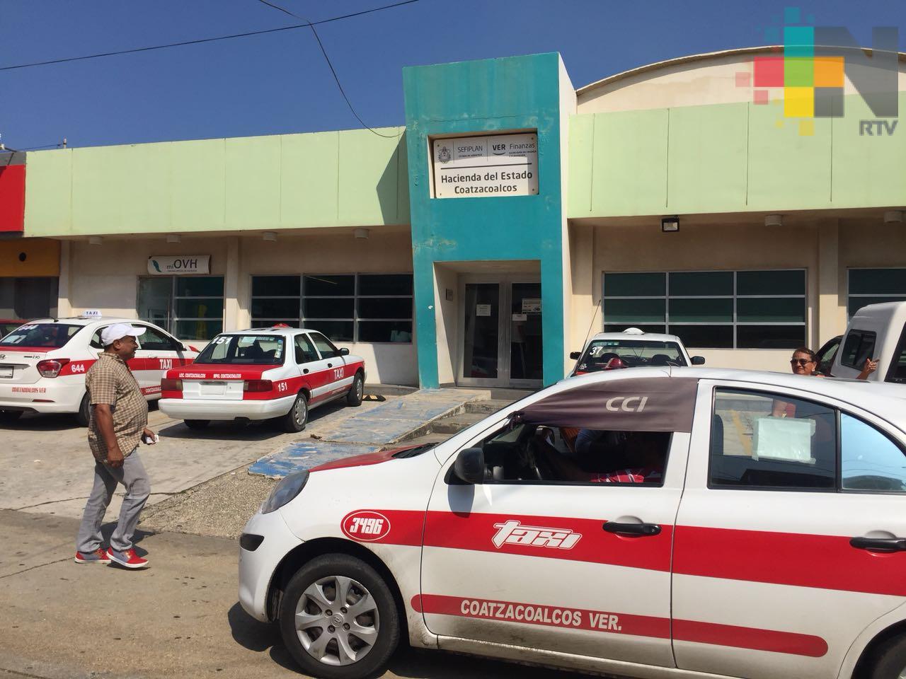 Aumentan trámites de emplacamiento en Oficina de Hacienda de Coatzacoalcos