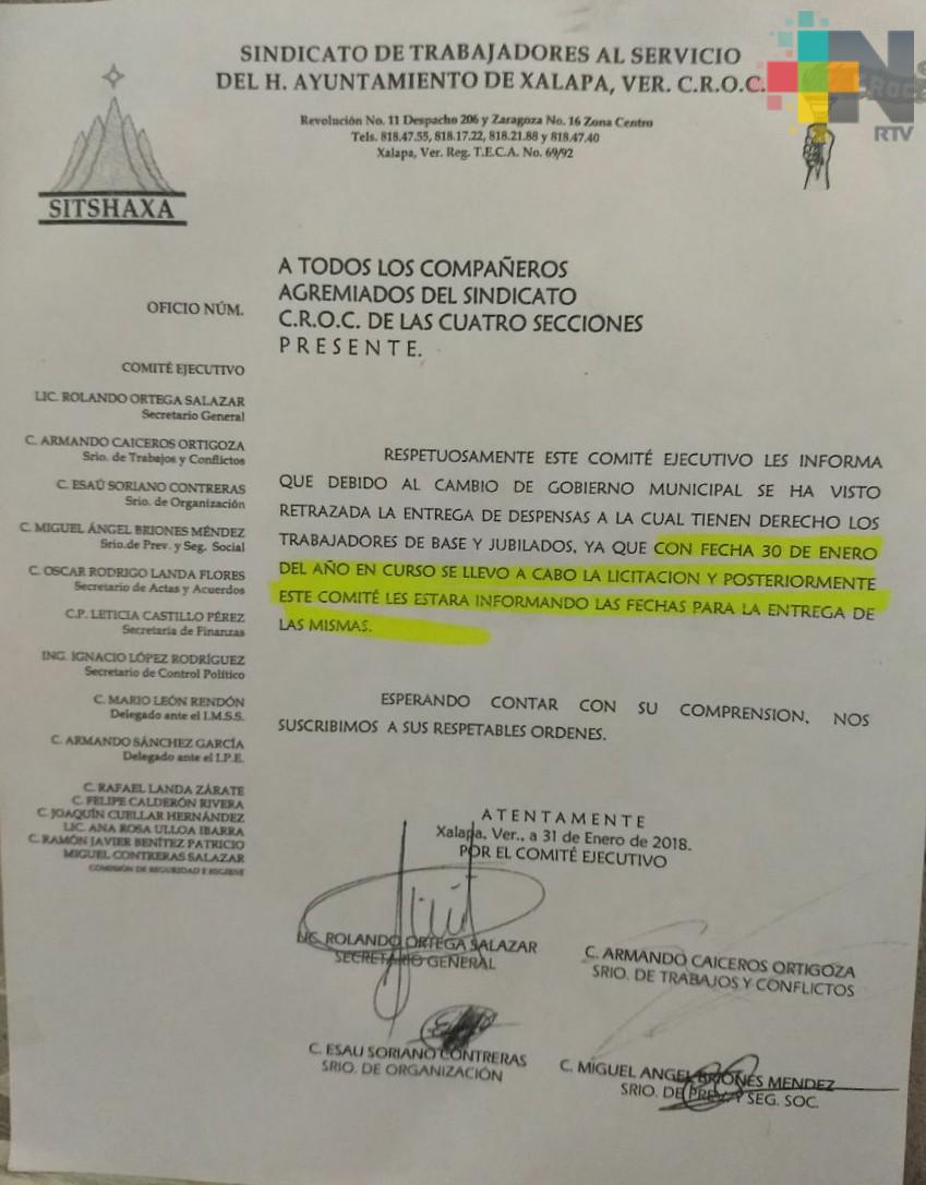 Ayuntamiento de Xalapa deja sin salario y despensas a trabajadores municipales