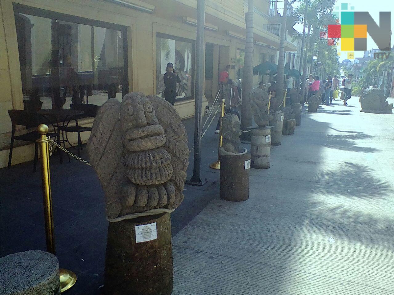 Con obra de Teofilo Reyes inauguran la «Calle del Arte» en Orizaba