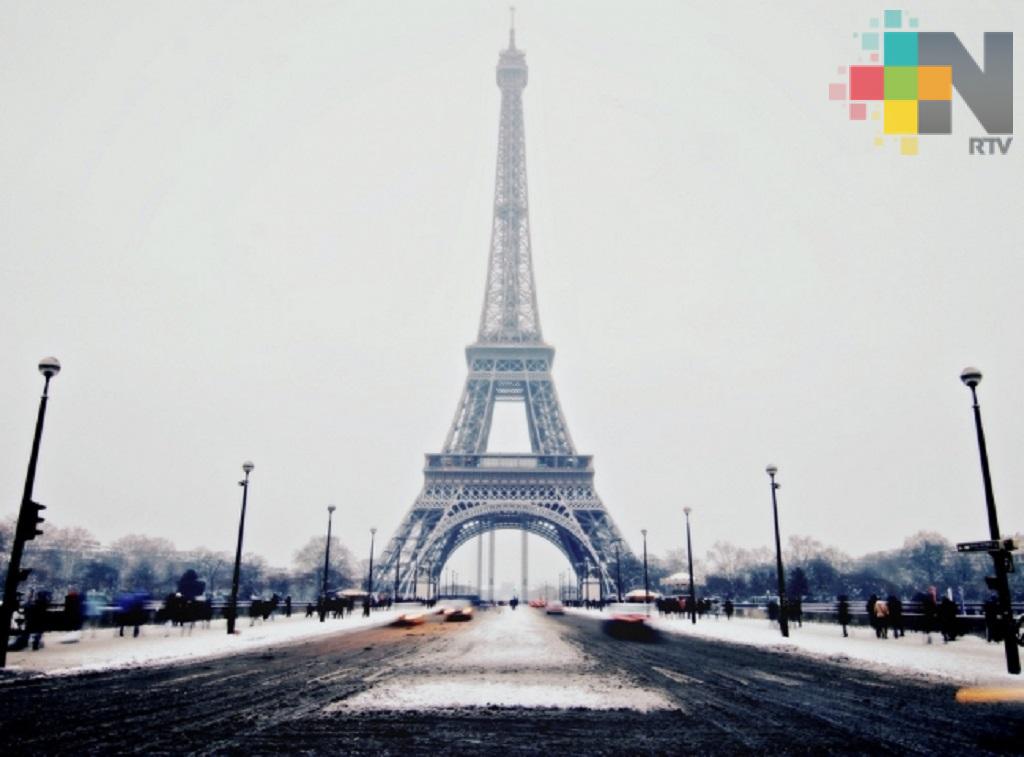 Decretan alerta por nieve en París y en 45 provincias de Francia