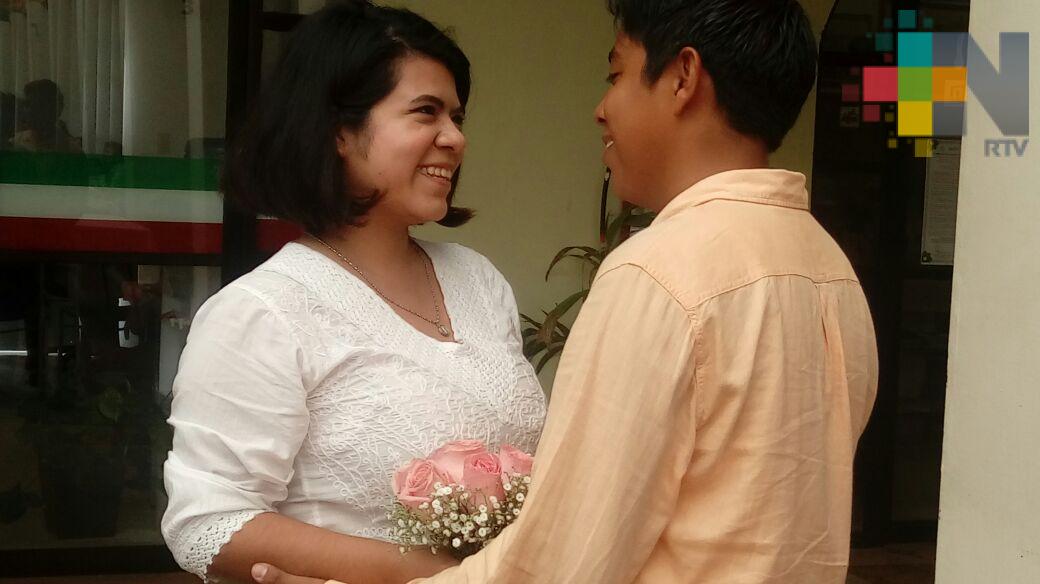 Neurobioquímica del amor dura tres años: IMSS