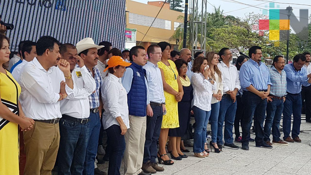 Coalición “Por México al Frente”, cierra precampaña en Coatzacoalcos