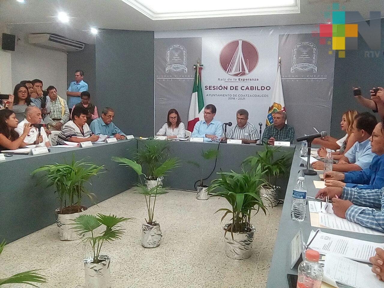 Regidores de Coatzacoalcos piden ser tomados en cuenta para solucionar conflicto con el SUEM