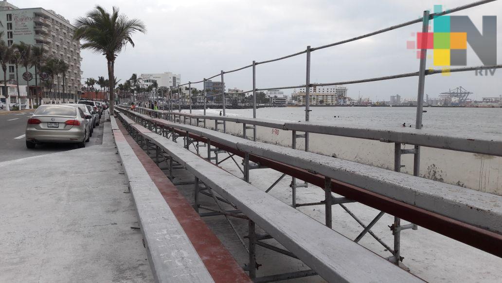 Continúa el retiro de gradas del Carnaval de Veracruz 2018