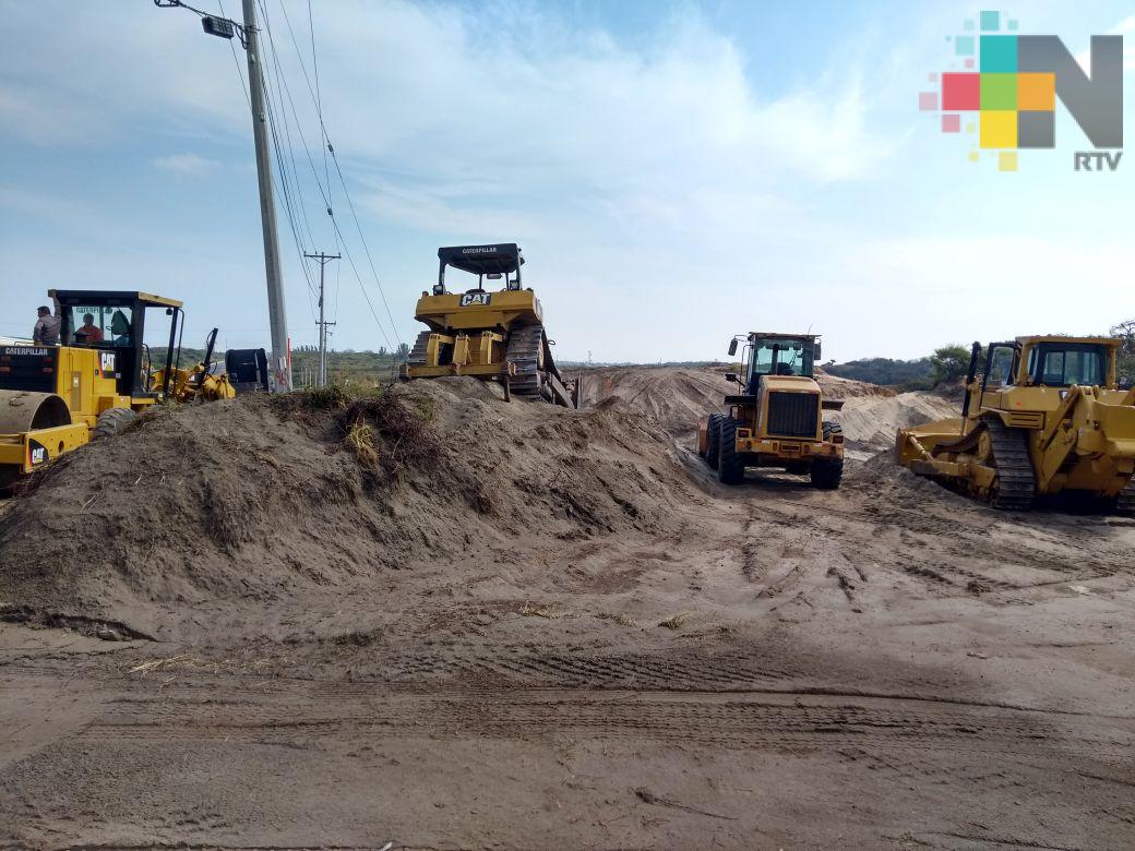 Constructoras que incumplieron con obras en Veracruz seguirán boletinadas