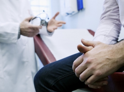 La masculinidad se asocia con represión de las emociones