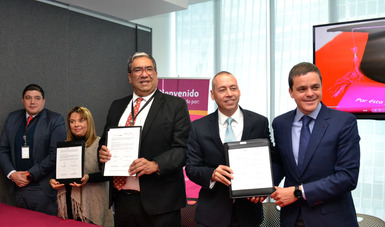 Firma INEA y Compartamos Banco convenio a ​n​ivel ​n​acional