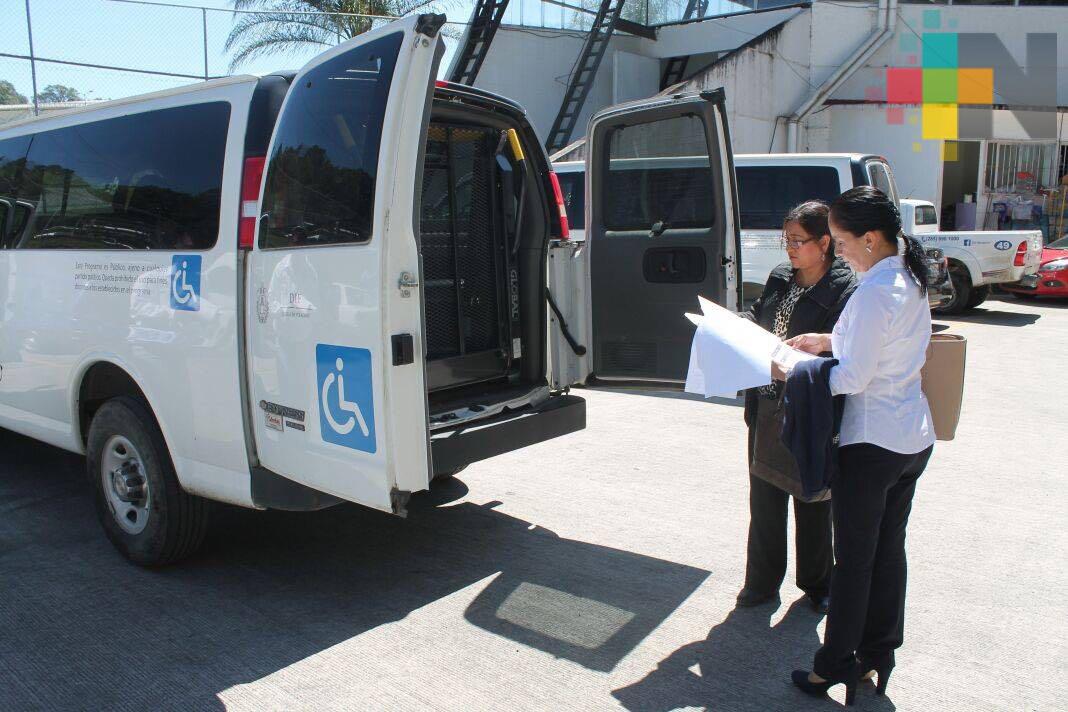 DIF de Tierra Blanca recibe unidad móvil adaptada para personas con discapacidades