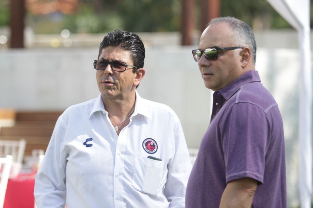 Los Tiburones Rojos tuvieron convivio previo al juego ante Xolos