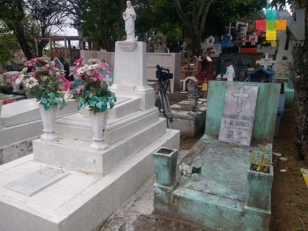 Inician en Coatzacoalcos programa de regularización de perpetuidades en cementerios