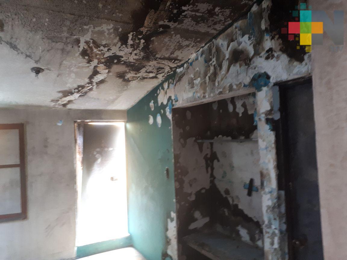 Pierde patrimonio en incendio; pide apoyo a la ciudadanía