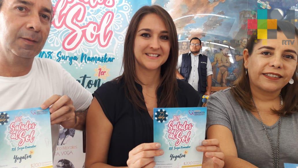 «Yogatón»en beneficio de niños con cáncer en Veracruz