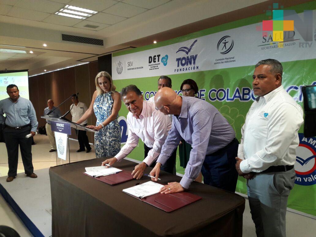 Fundamental que sociedad y gobiernos trabajen de la mano para combatir las adicciones