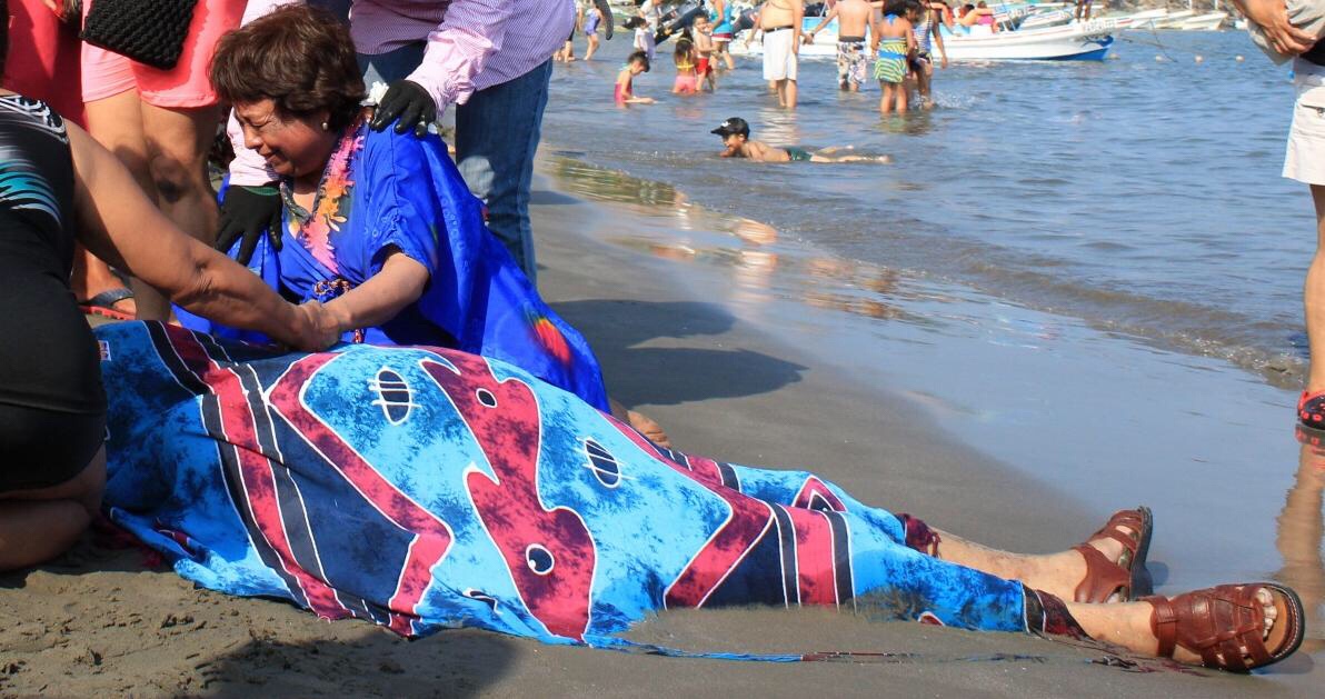 Muere turista de Edomex de un infarto mientras nadaba en playa del puerto de Veracruz