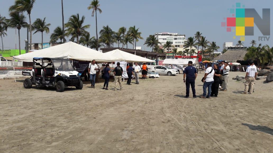 FGE instala módulo de atención en playa Villa del Mar de Veracruz