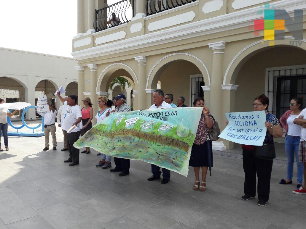 Ambientalistas piden revisar concesión del agua de Boca del Río