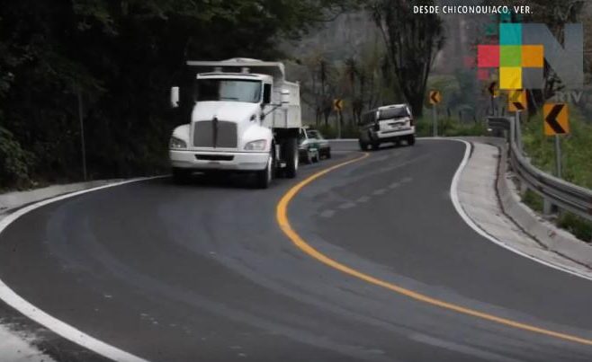 Inaugura el gobernador Miguel Angel Yunes Linares la carretera Banderilla-Misantla