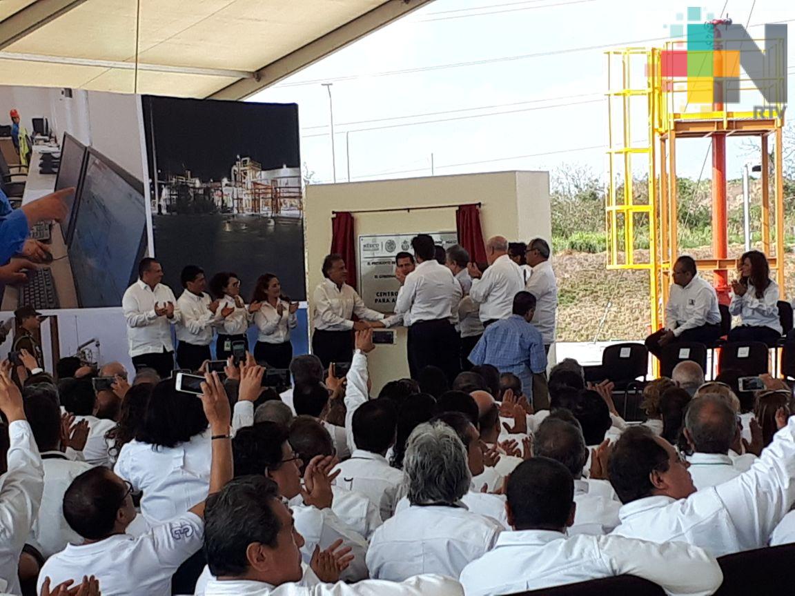 Enrique Peña Nieto inaugura Centro de Tecnología para Aguas Profundas en Boca del Río