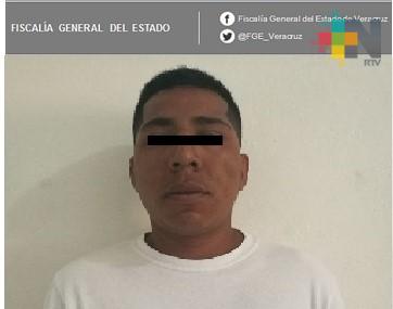 Procede vinculación a proceso por robo agravado y robo de vehículo, en Boca del Río