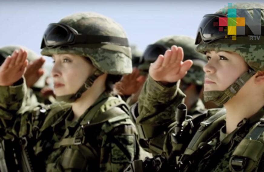 Sedena reconoce labor de la mujer militar