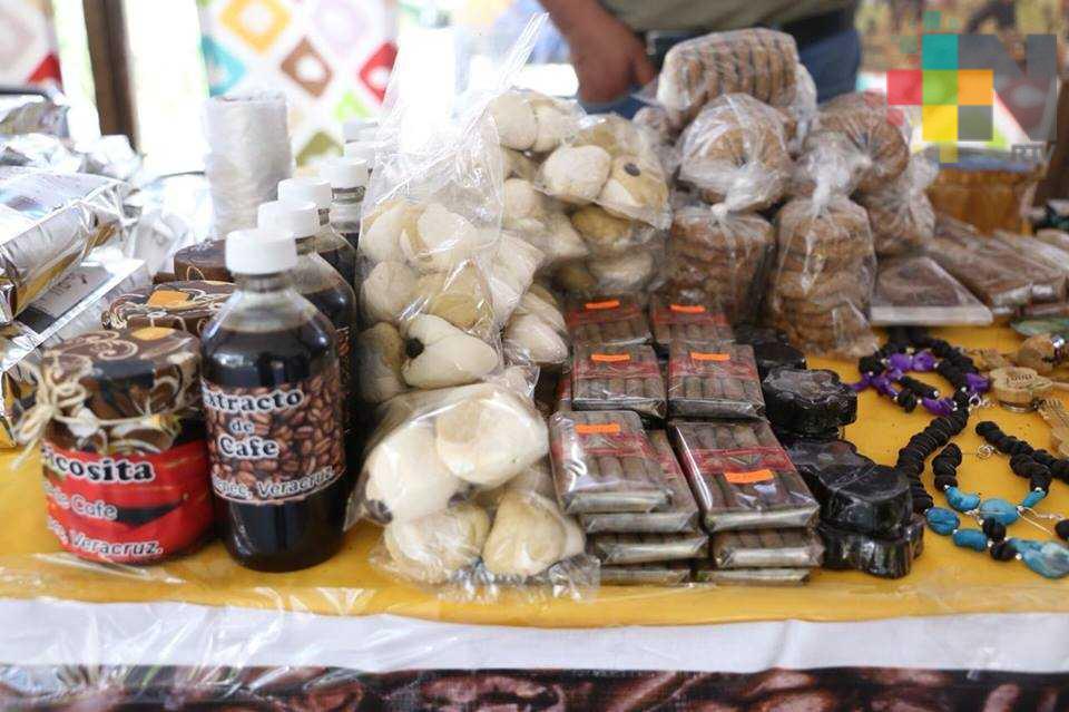 Participa Veracruz en Feria de las Flores y Agroindustrias en Jalisco
