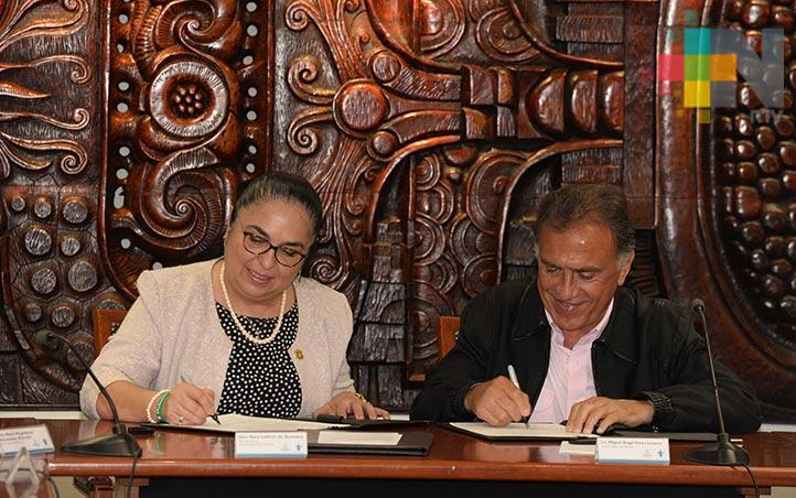 Gobierno de Veracruz firma convenio con UV para aportar 50 mdp a infraestructura y equipamiento