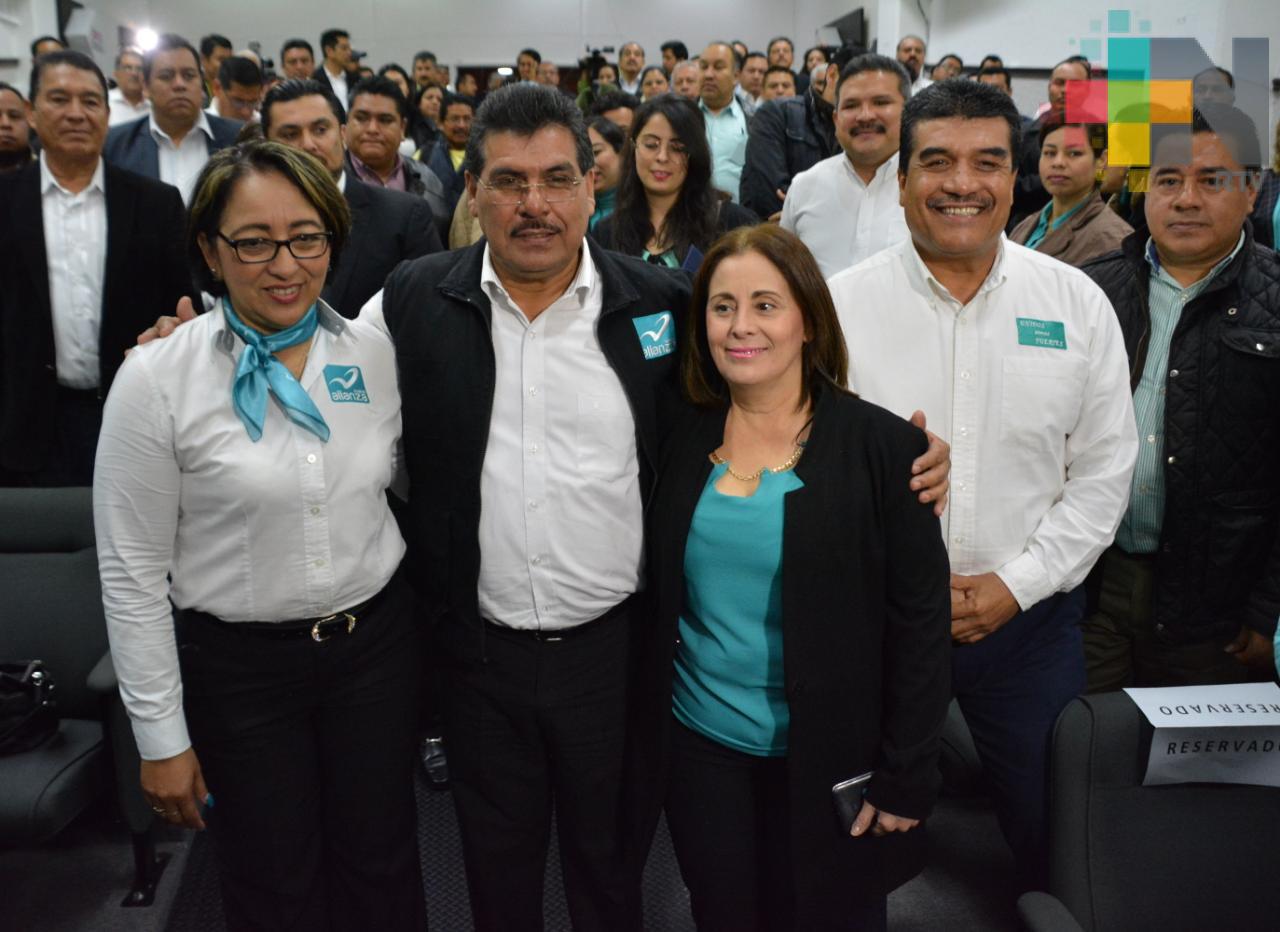 Miriam González se registra como candidata de Nueva Alianza en Veracruz