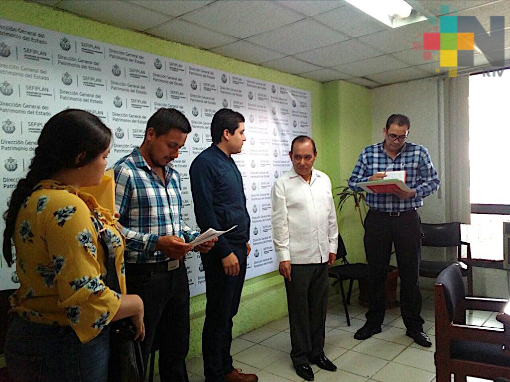 Solicita Antonio Luna regularización de lotes para familias de Jalacingo y Puente Nacional