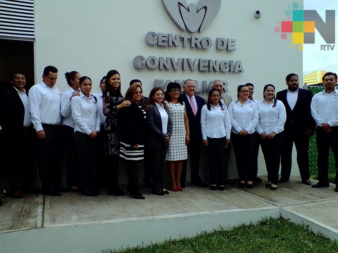 Inaugura presidente del Tribunal Superior de Justicia, el CECOFA en Córdoba